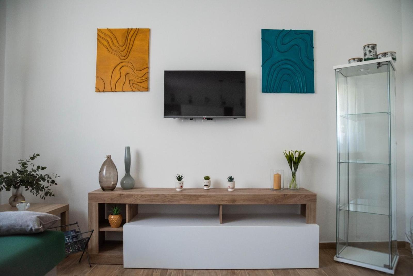 Koine Comfort Rooms باغيريا المظهر الخارجي الصورة
